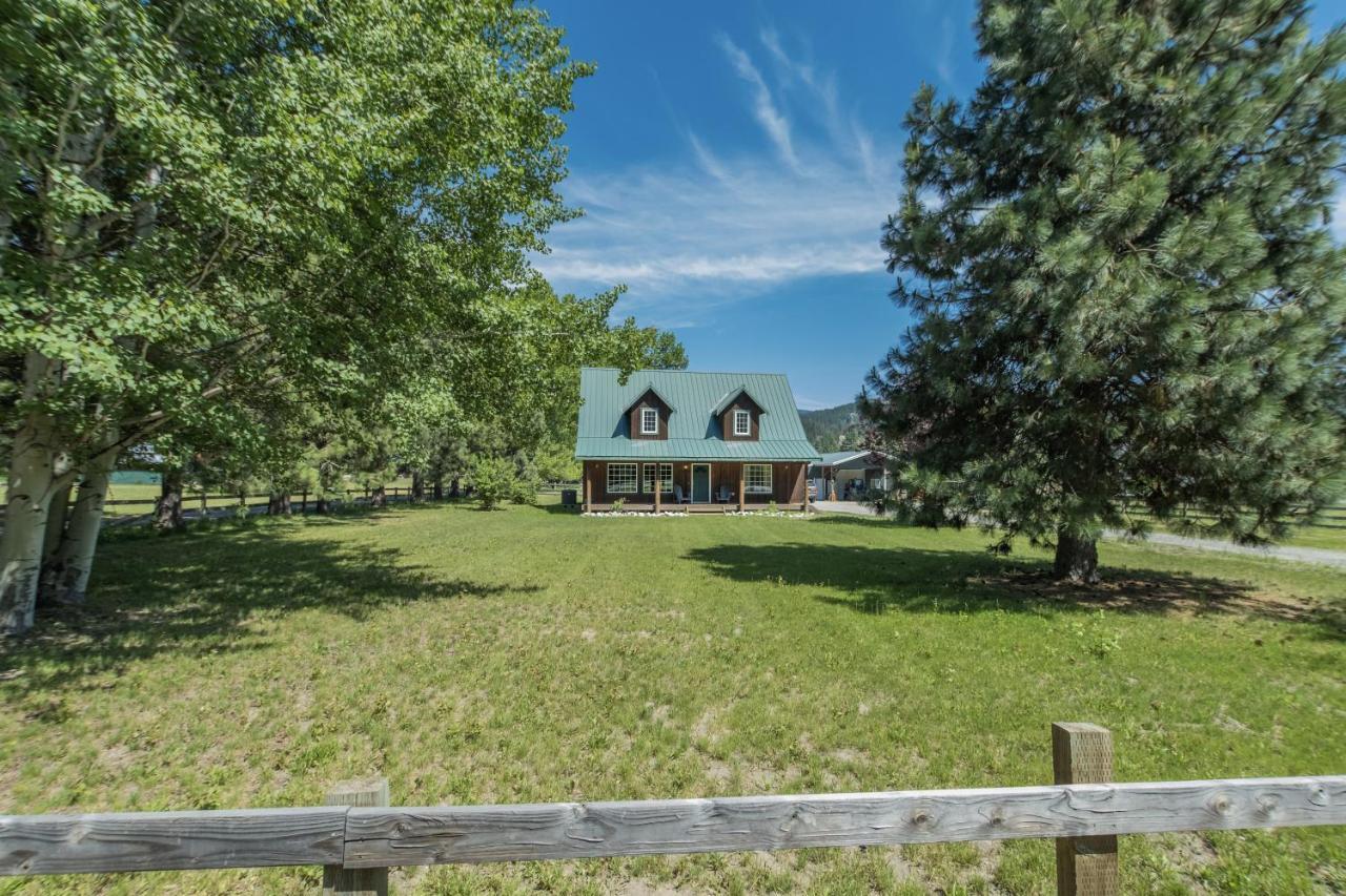 Farmhouse In Plain By Nw Comfy Cabins Leavenworth Exterior photo