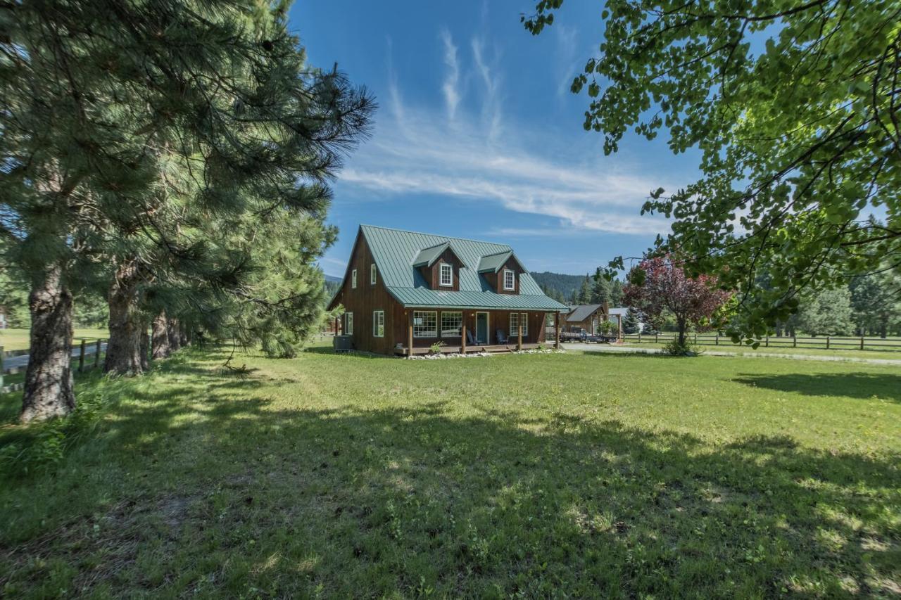 Farmhouse In Plain By Nw Comfy Cabins Leavenworth Exterior photo